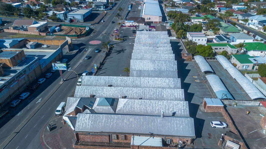 Commercial Property for Sale in Vincent Eastern Cape